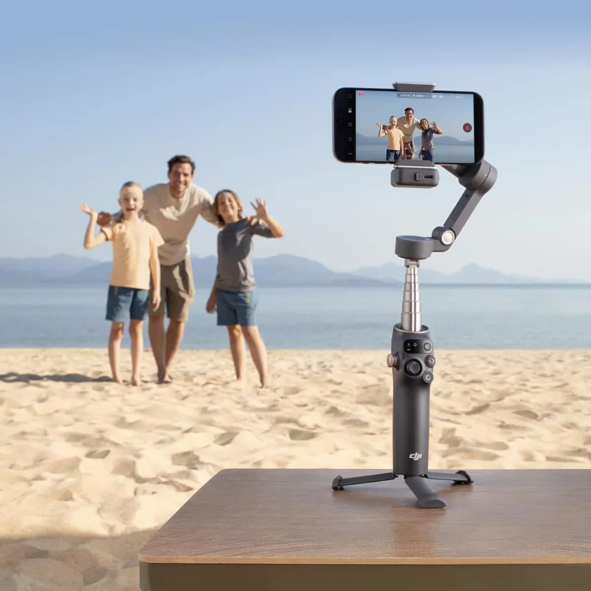 DJI Osmo Mobile 7 Pro Smartphone Gimbal 15